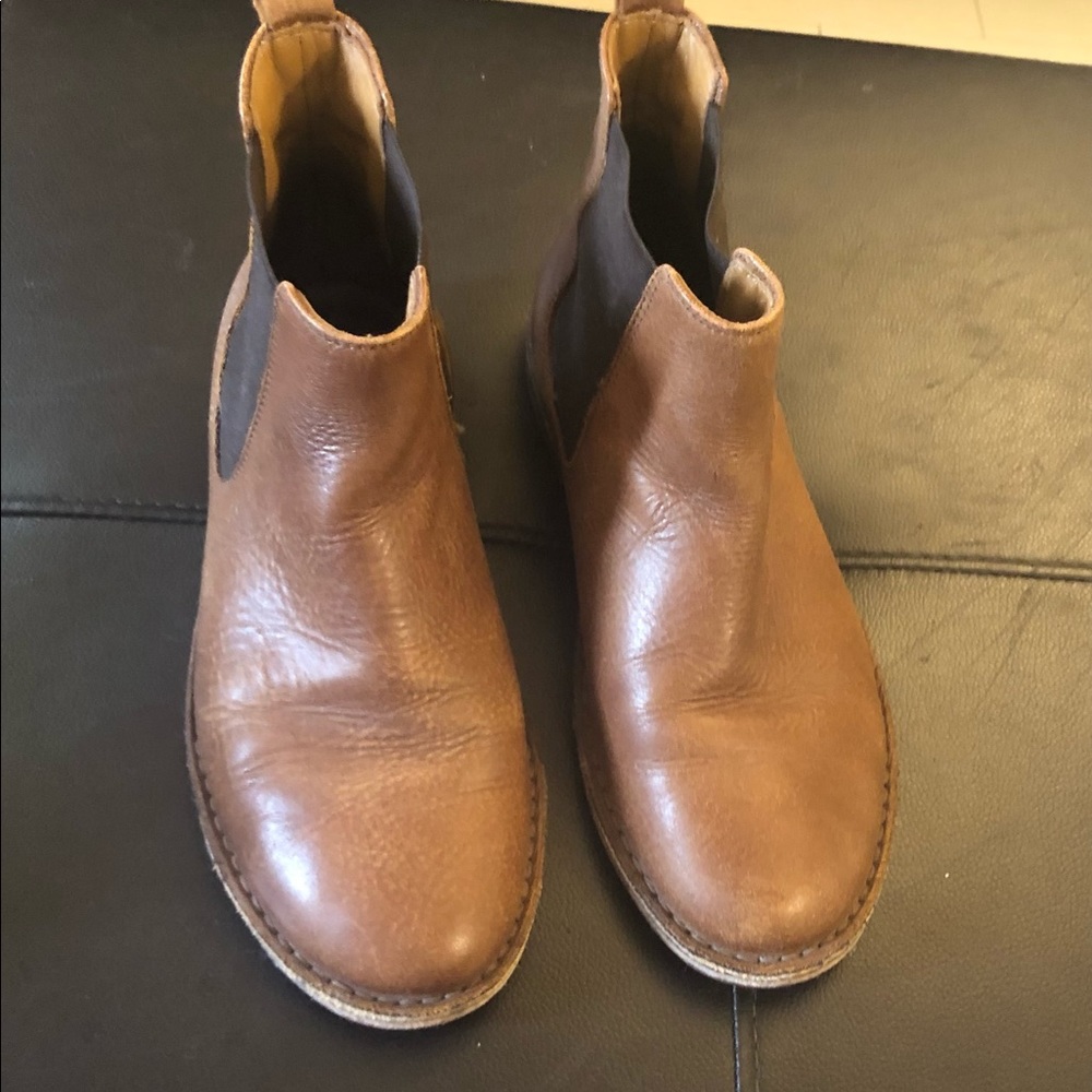 🇨🇦🇨🇦SALE 🇨🇦Roots genuine leather ankle boots